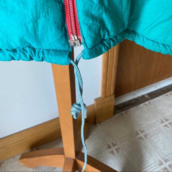 Vintage 80s Pastel Ski Jacket - Picture 2 of 10